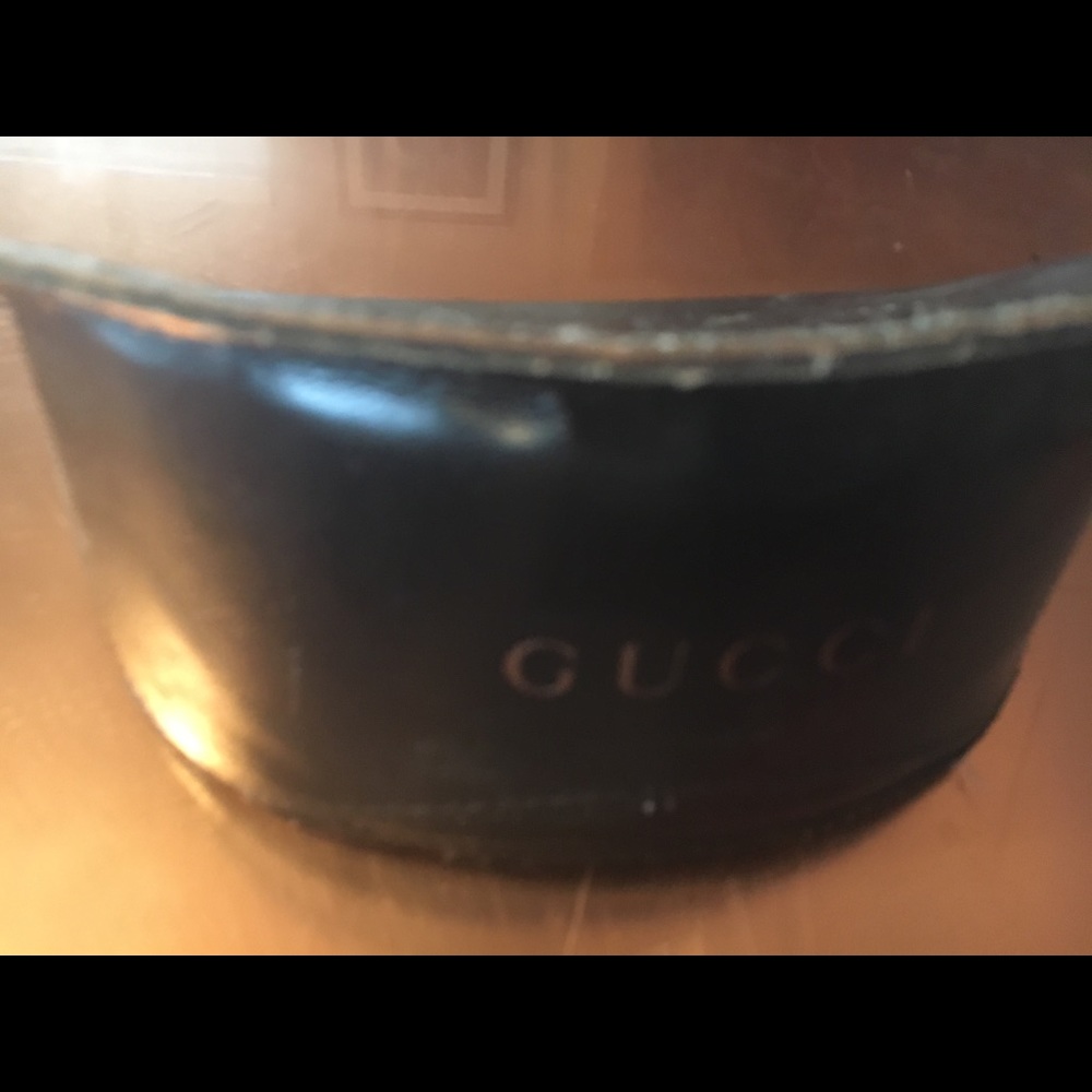 Gucci sunglass case